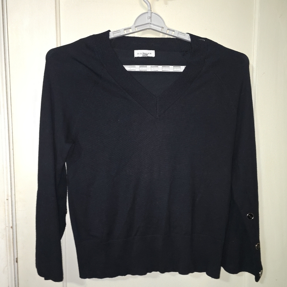 Rio & Rian V-Neck Sweater Ribbed Neck & Wide Flare Sleeve With Button Size XL